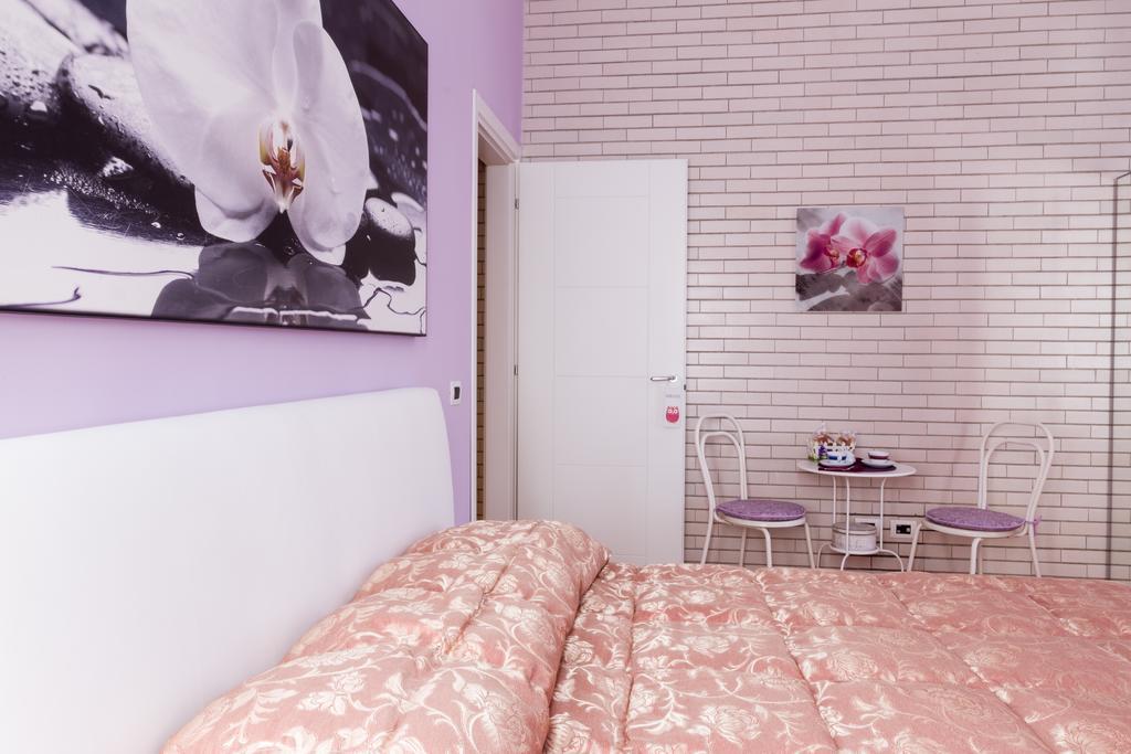 Отель Bevilacqua Bed Roma Santa Croce Номер фото