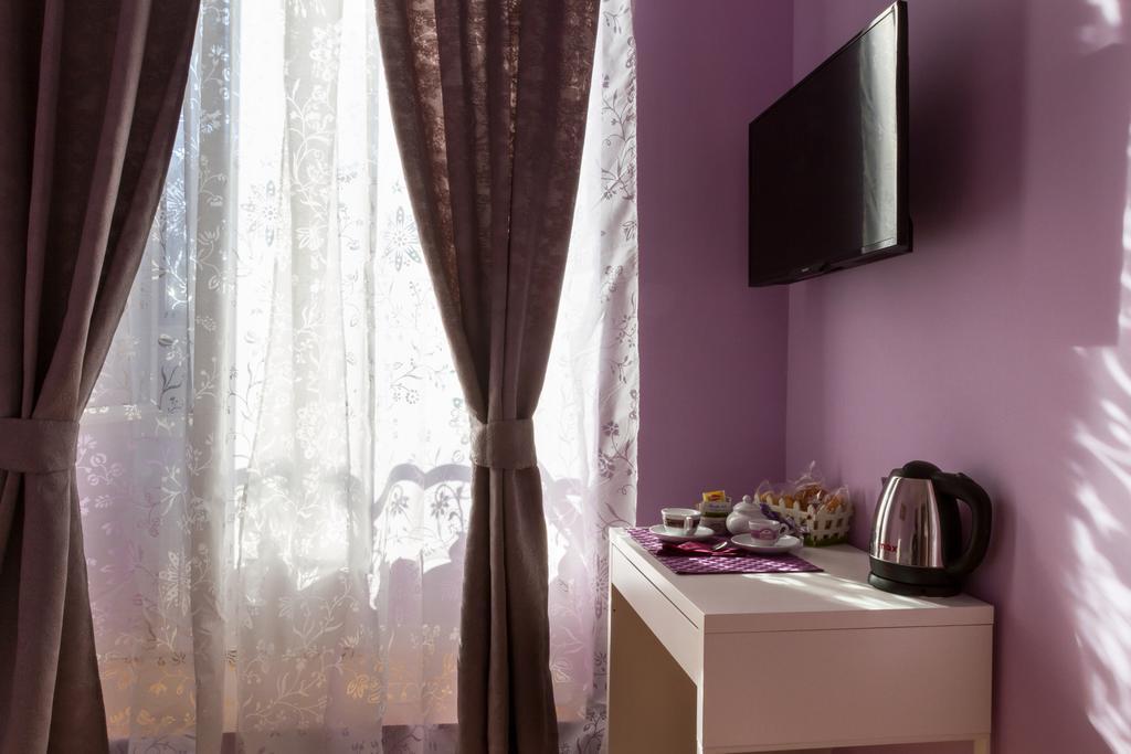 Отель Bevilacqua Bed Roma Santa Croce Номер фото